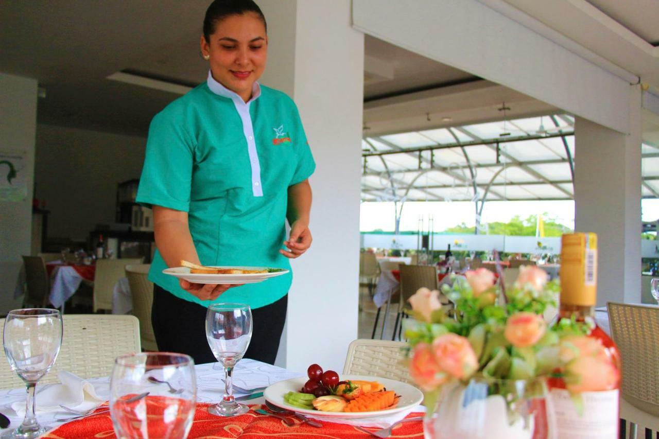 Hotel Anamela Maní Εξωτερικό φωτογραφία